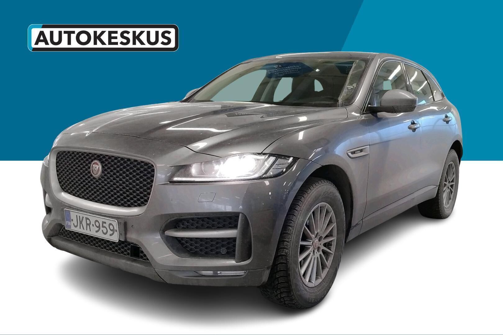 Jaguar F-PACE iso kuva 0