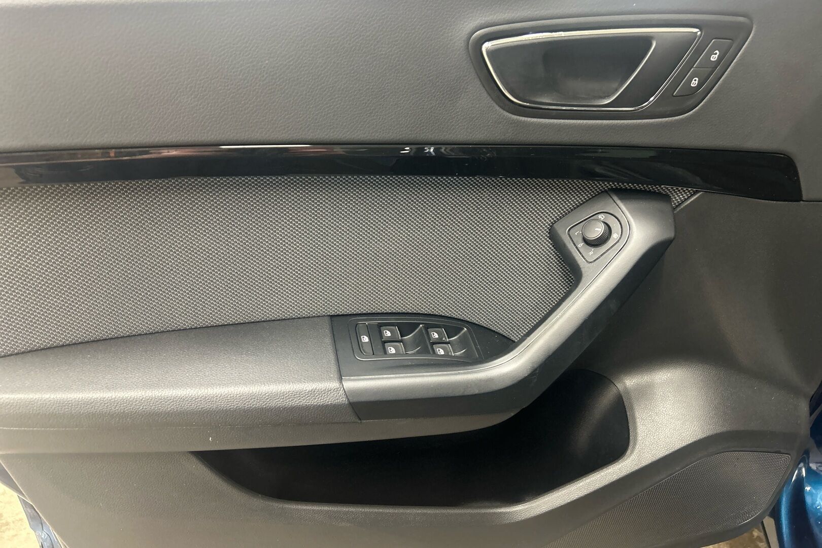 Seat Ateca iso kuva 11