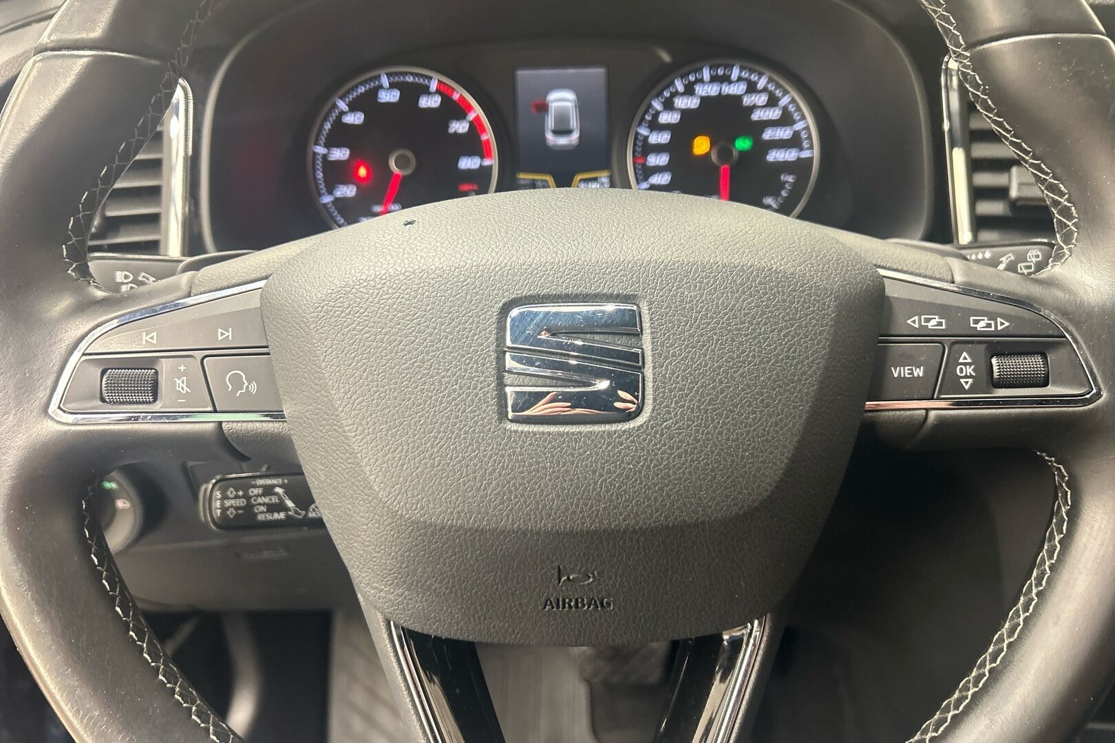 Seat Ateca iso kuva 16