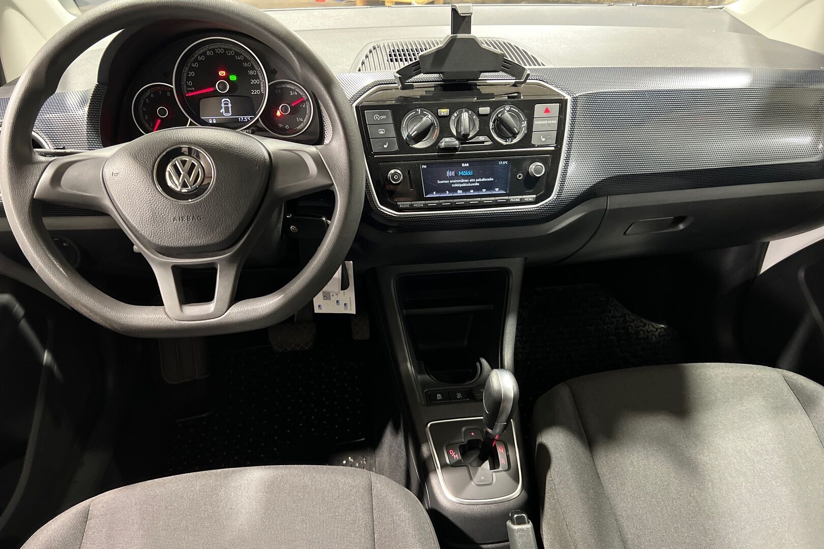 Volkswagen up! iso kuva 7
