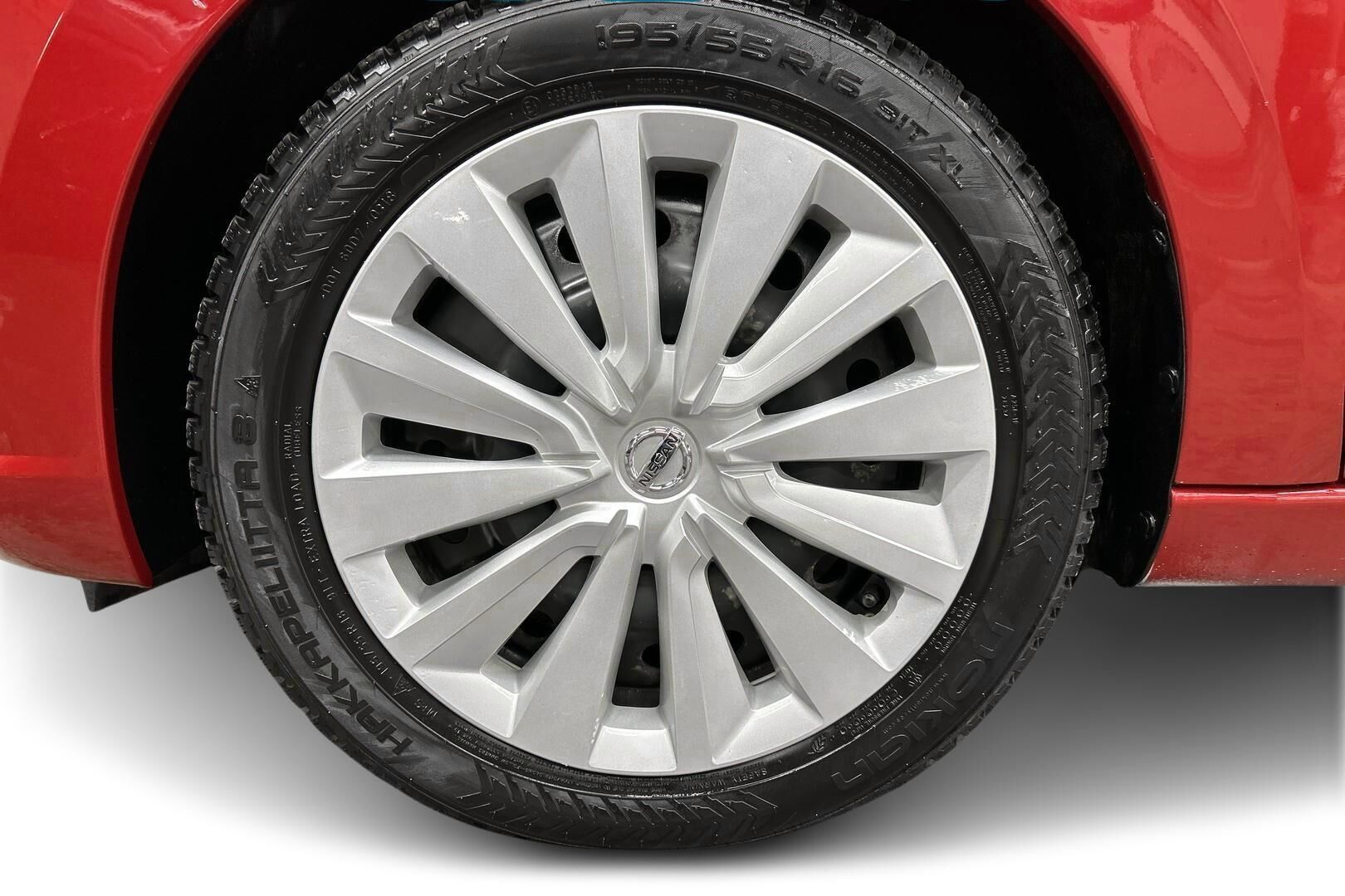 Nissan Micra iso kuva 12