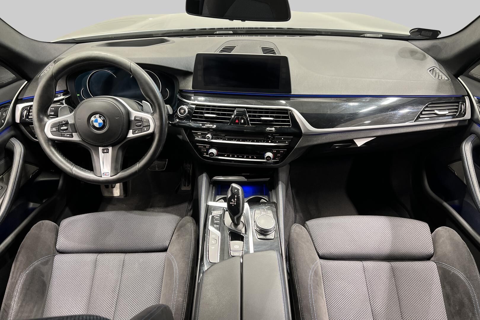 BMW 5-sarja iso kuva 6