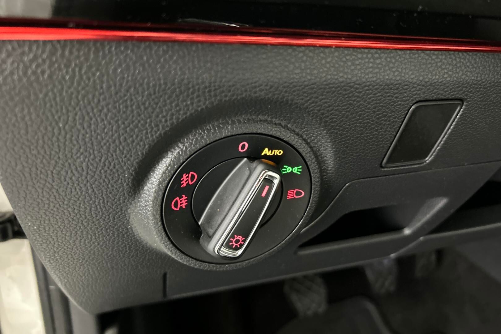 Seat Ibiza iso kuva 15