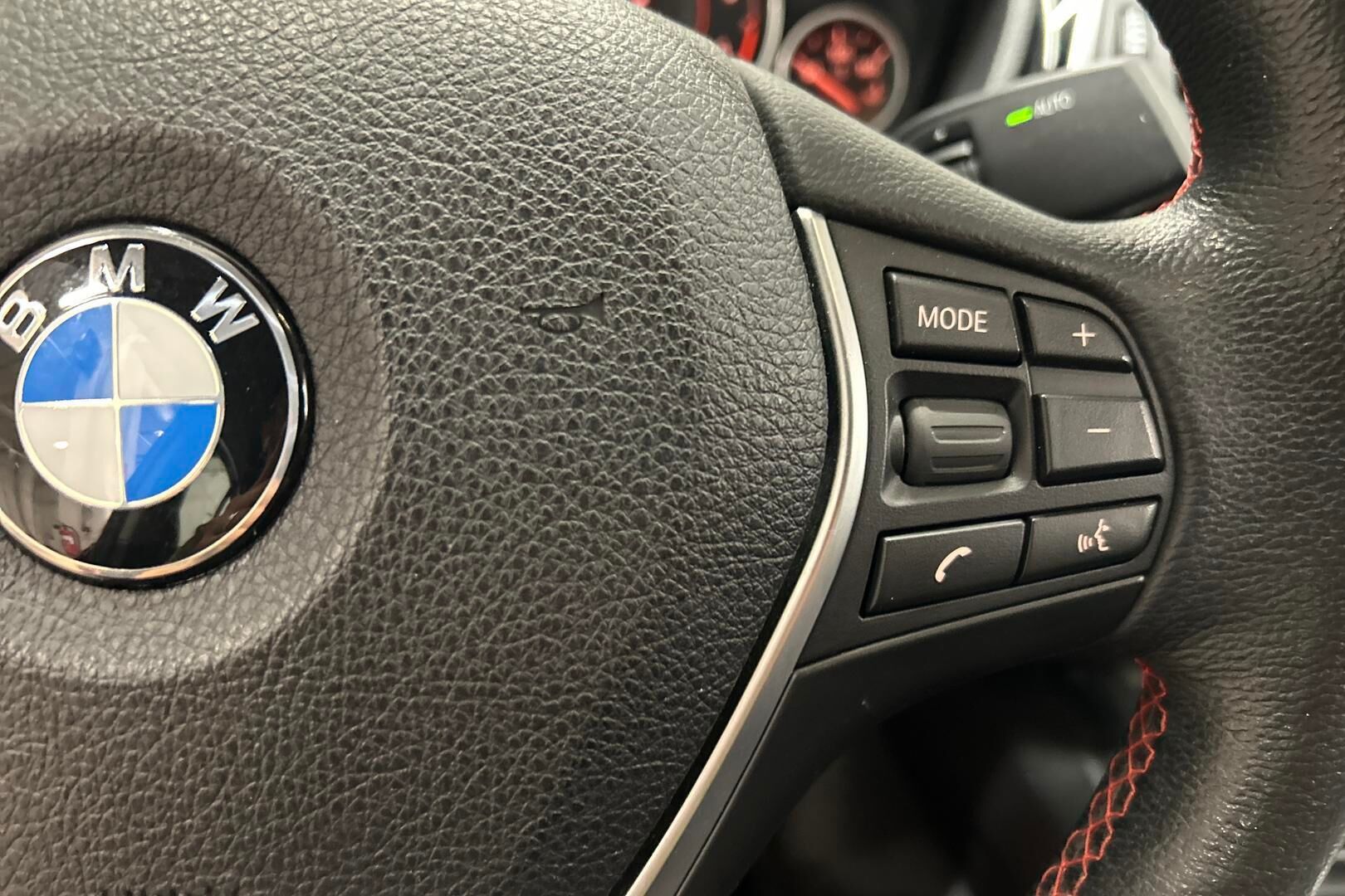 BMW 3-sarja iso kuva 16
