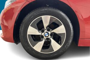 BMW 3-sarja esikatselu 19