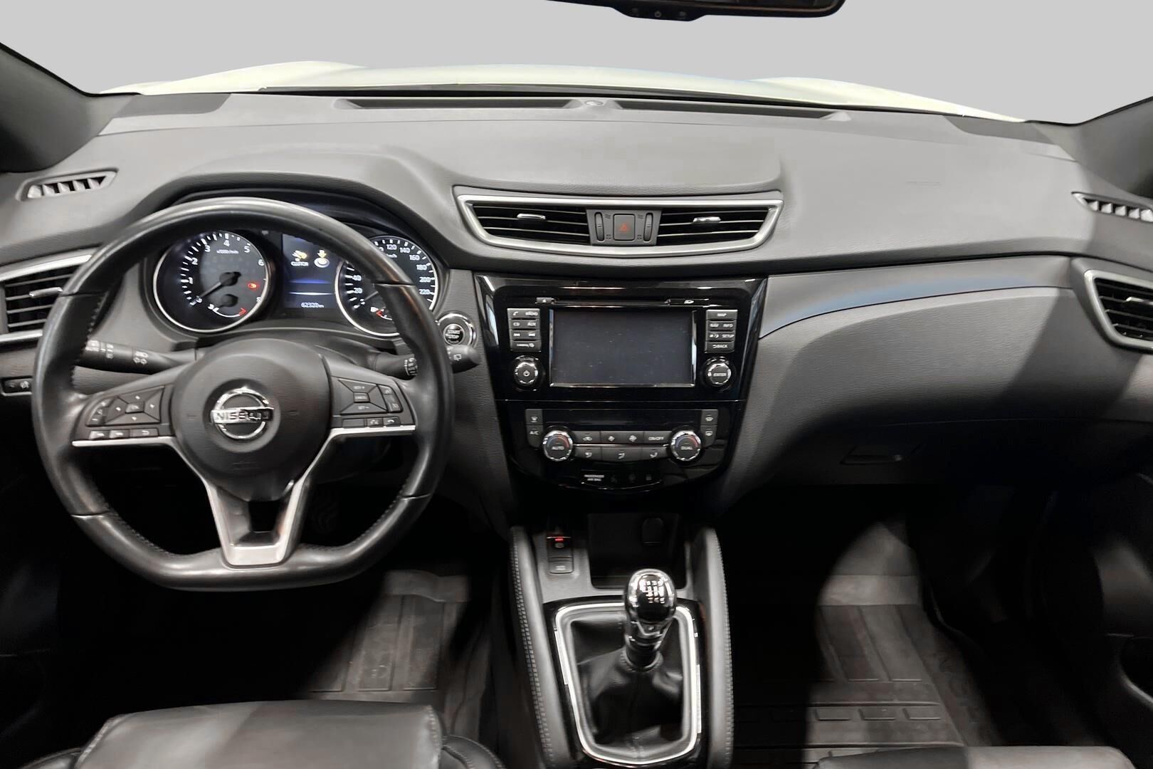Nissan Qashqai iso kuva 11