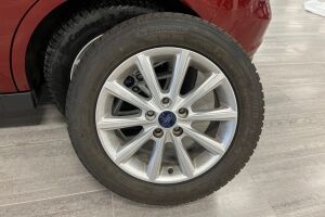 Ford C-Max esikatselu 11