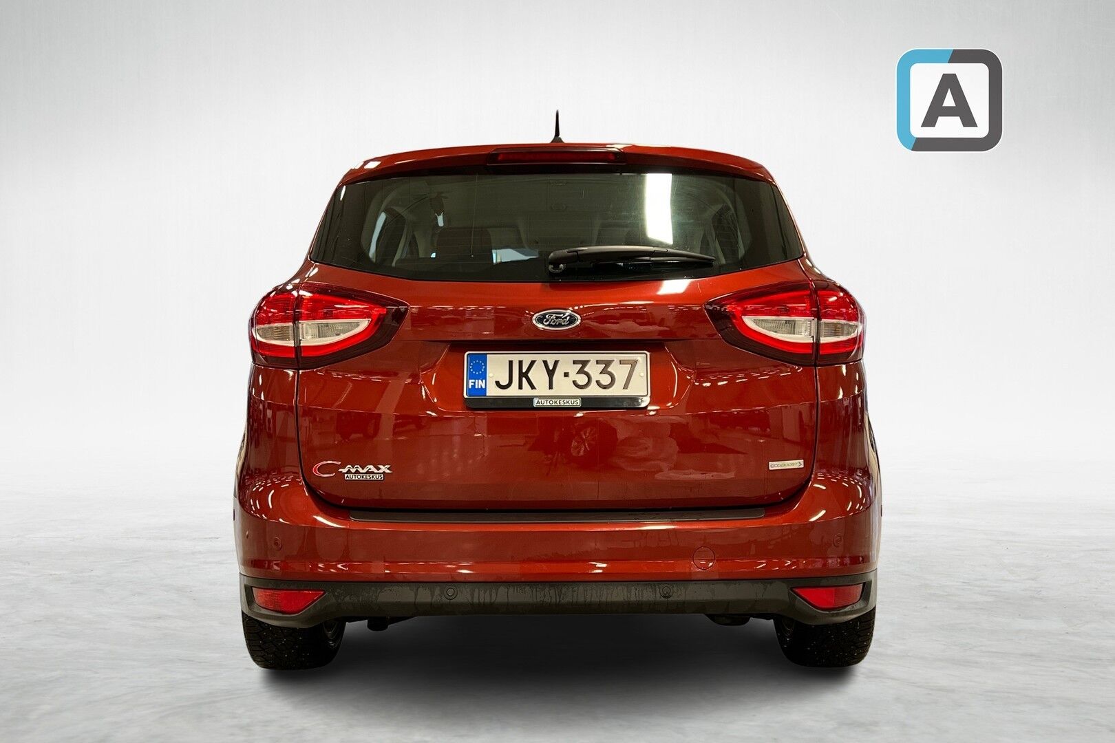 Ford C-Max iso kuva 3