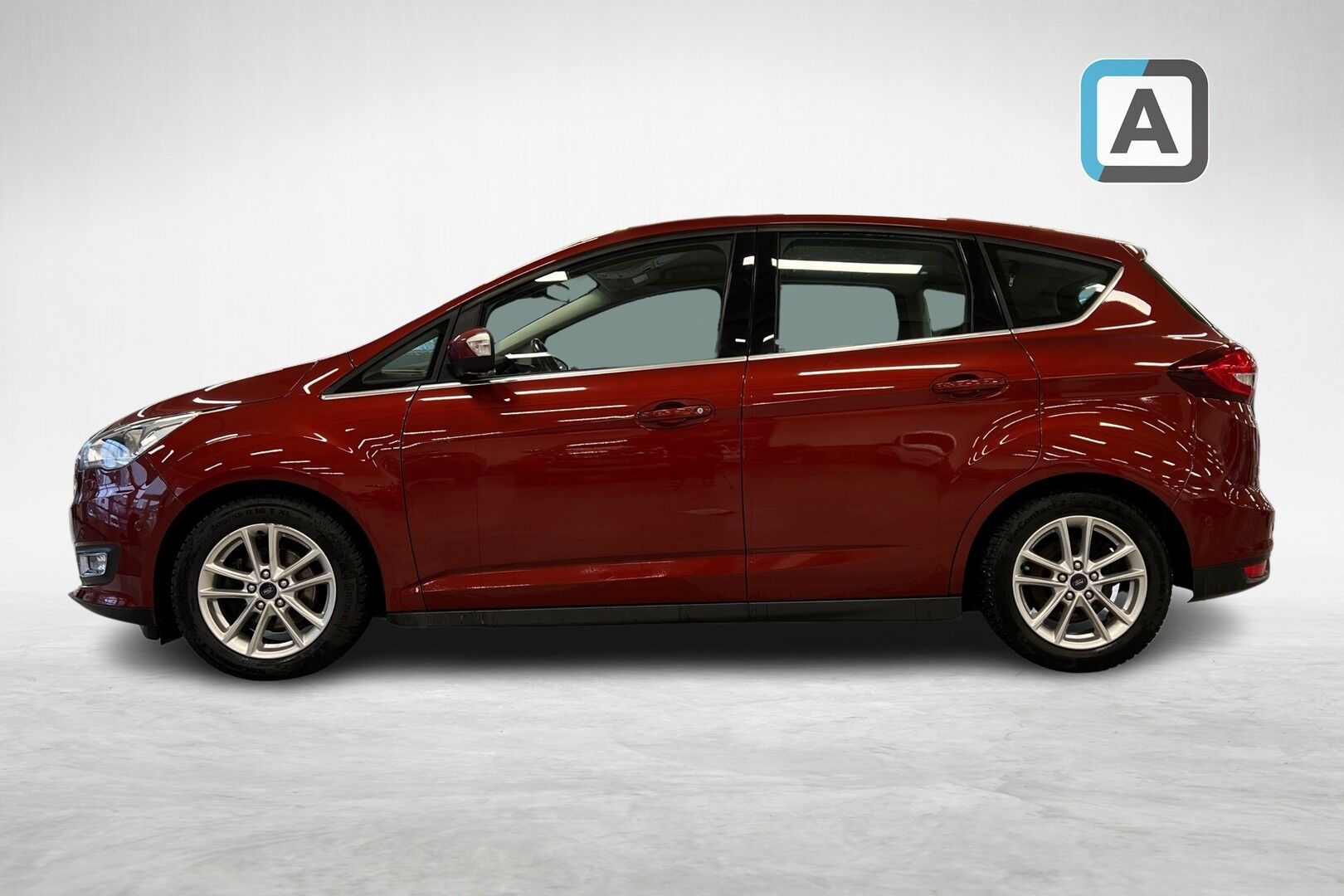 Ford C-Max iso kuva 5