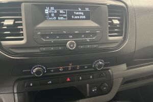 Toyota Proace esikatselu 21