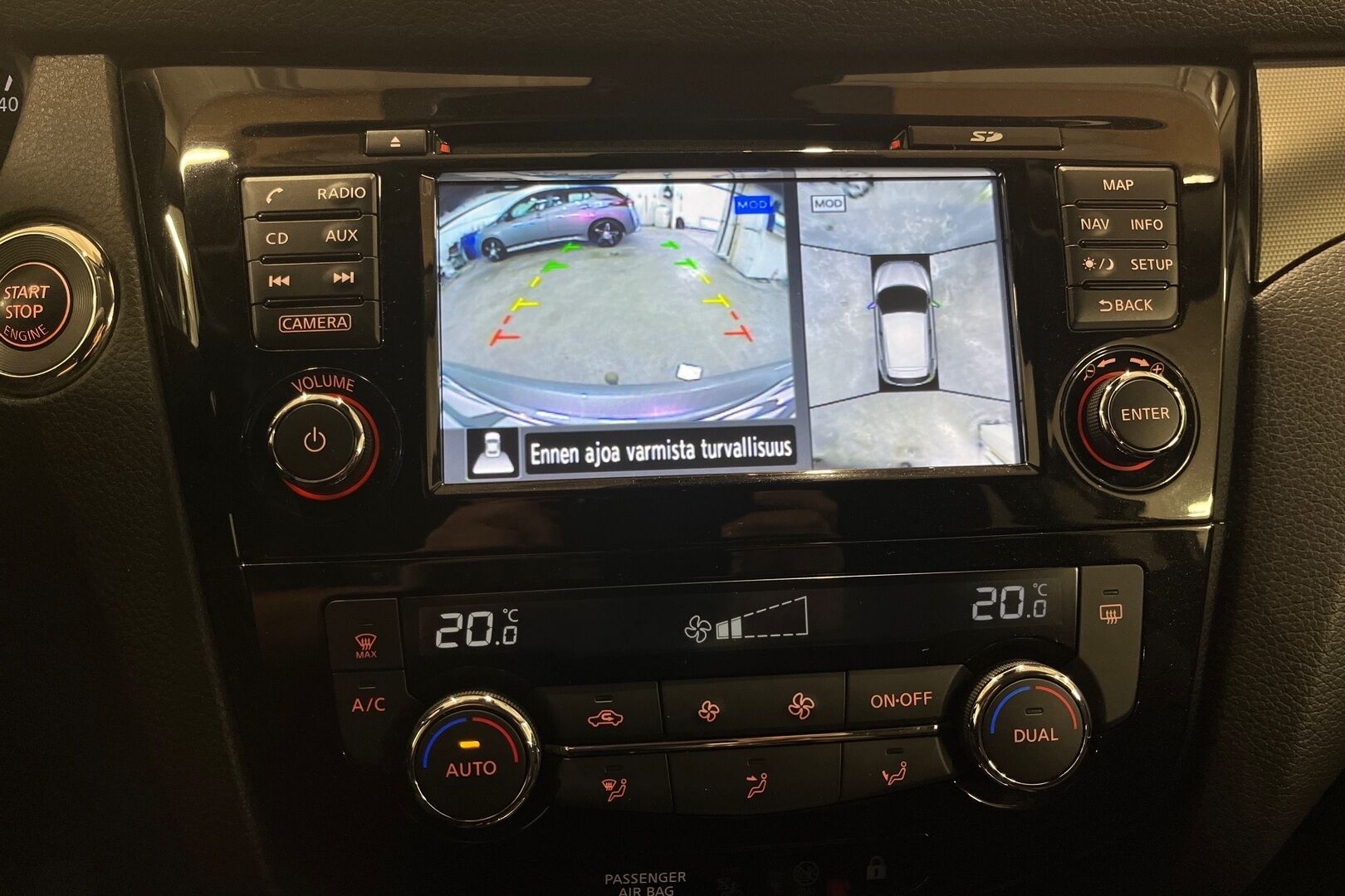 Nissan Qashqai iso kuva 12
