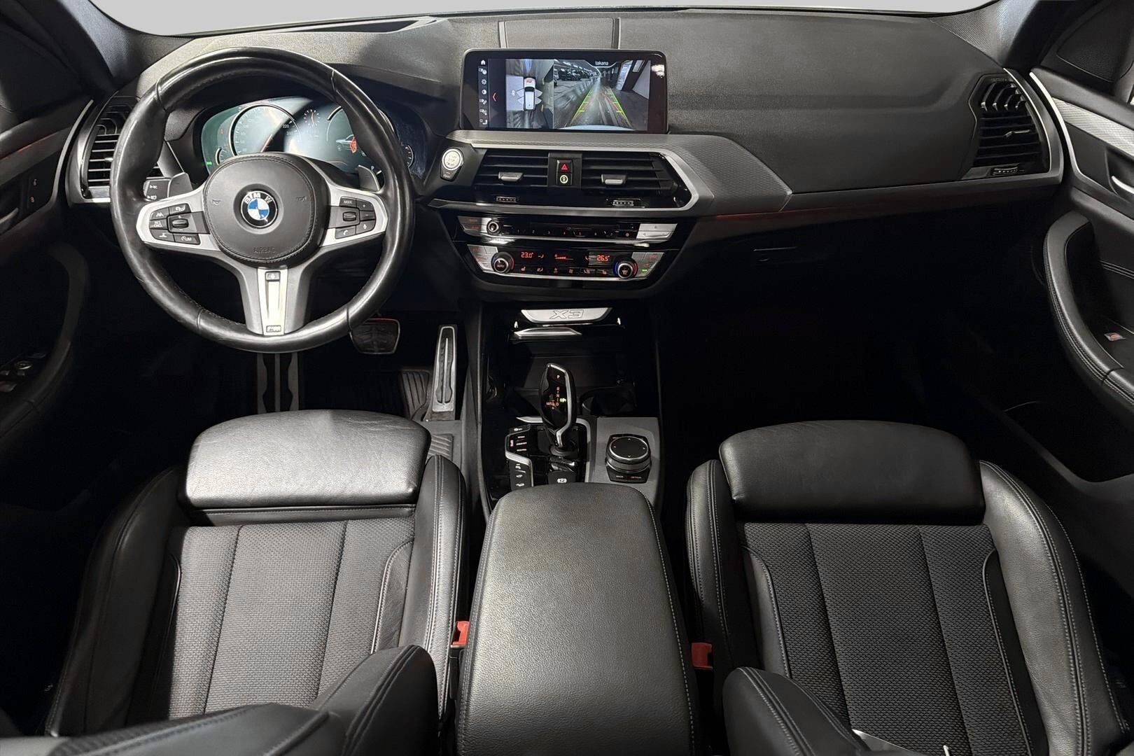 BMW X3 iso kuva 9