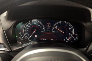BMW X3 esikatselu 16