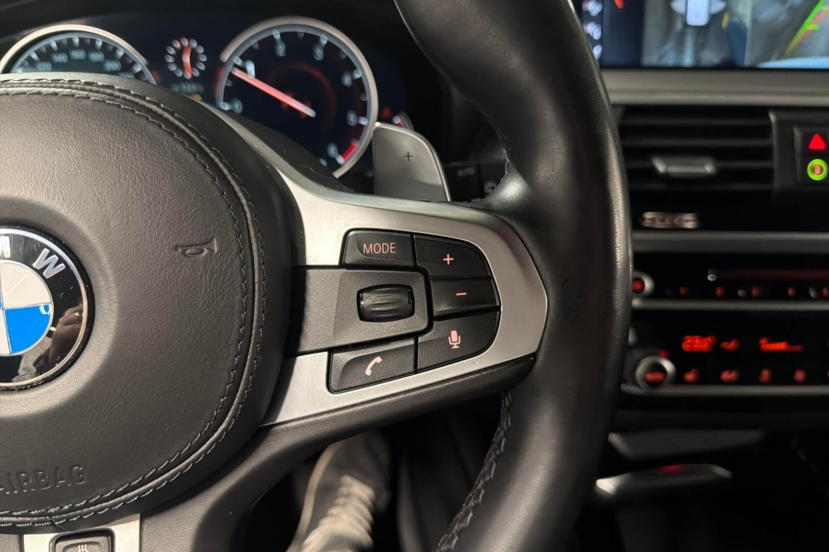 BMW X3 iso kuva 17