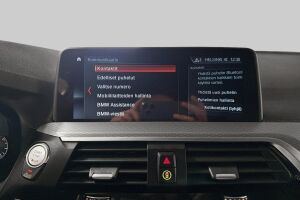 BMW X3 esikatselu 25