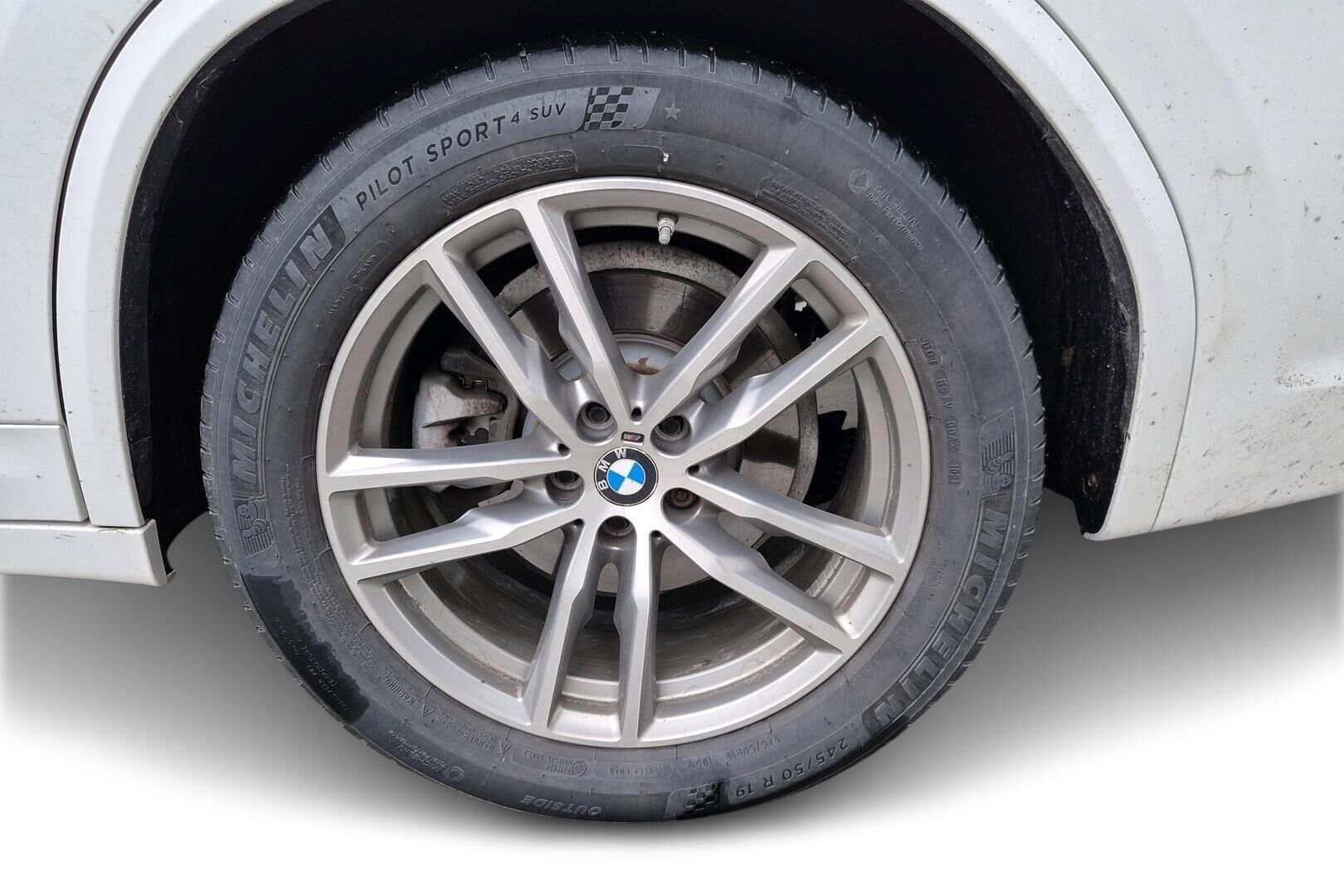 BMW X3 iso kuva 4