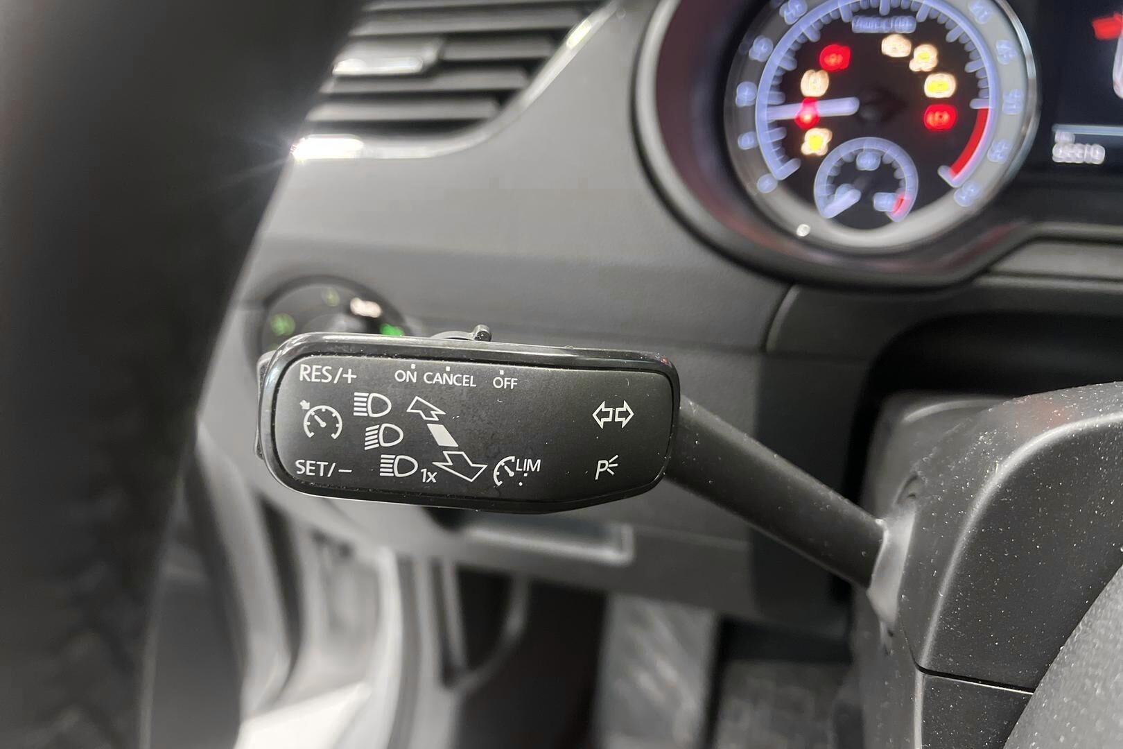 Skoda Octavia iso kuva 17