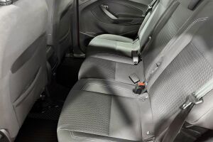 Ford C-Max esikatselu 10