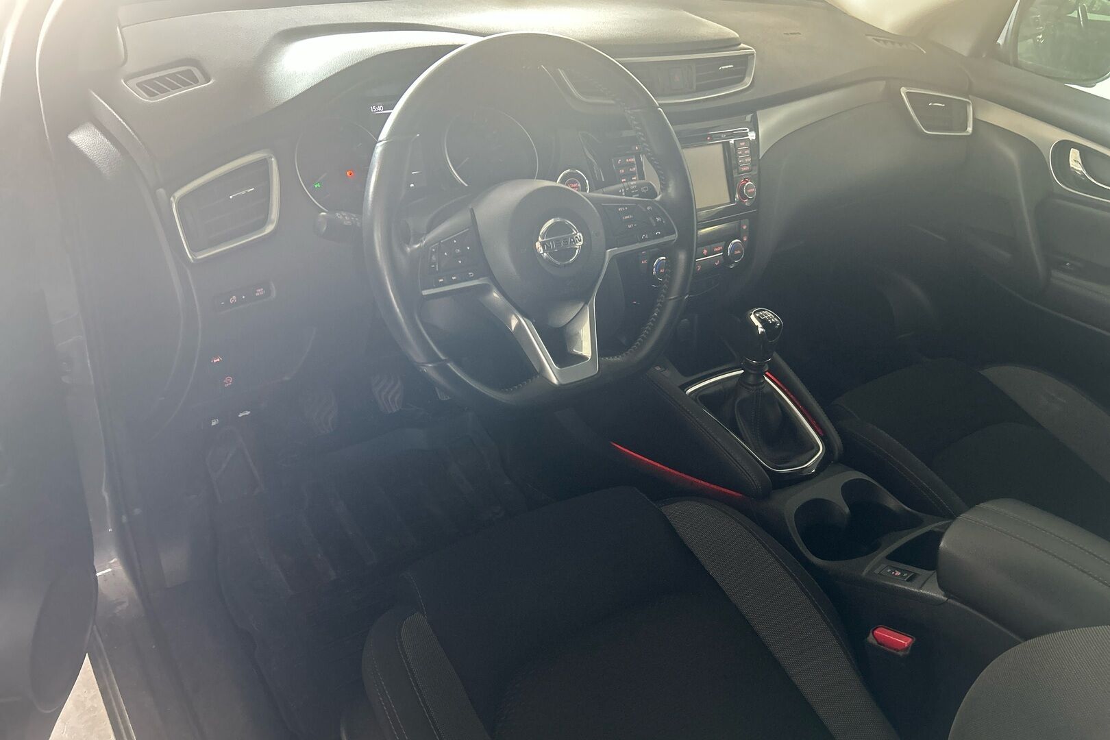 Nissan Qashqai iso kuva 2