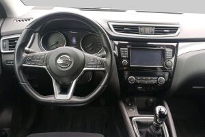 Nissan Qashqai esikatselu 2