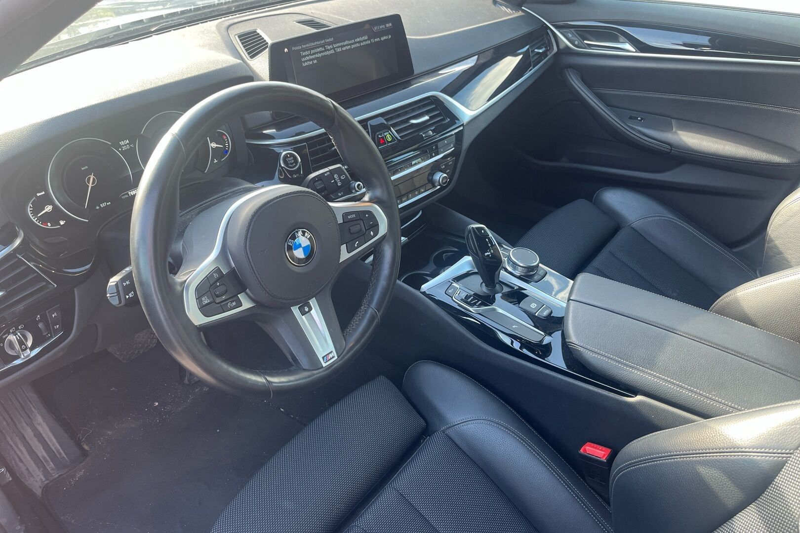 BMW 5-SARJA iso kuva 1