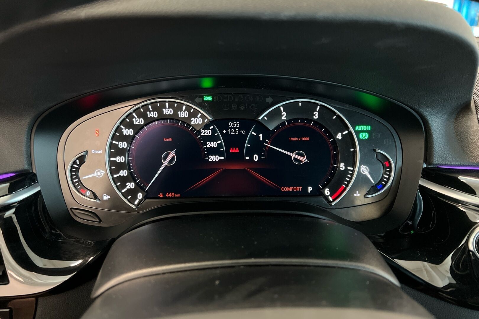 BMW 5-SARJA iso kuva 16