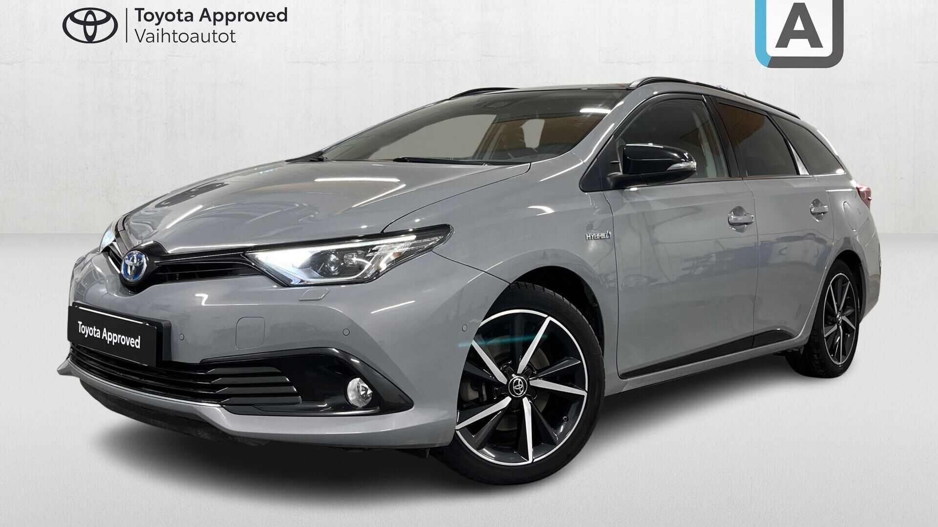 Toyota Auris iso kuva 0