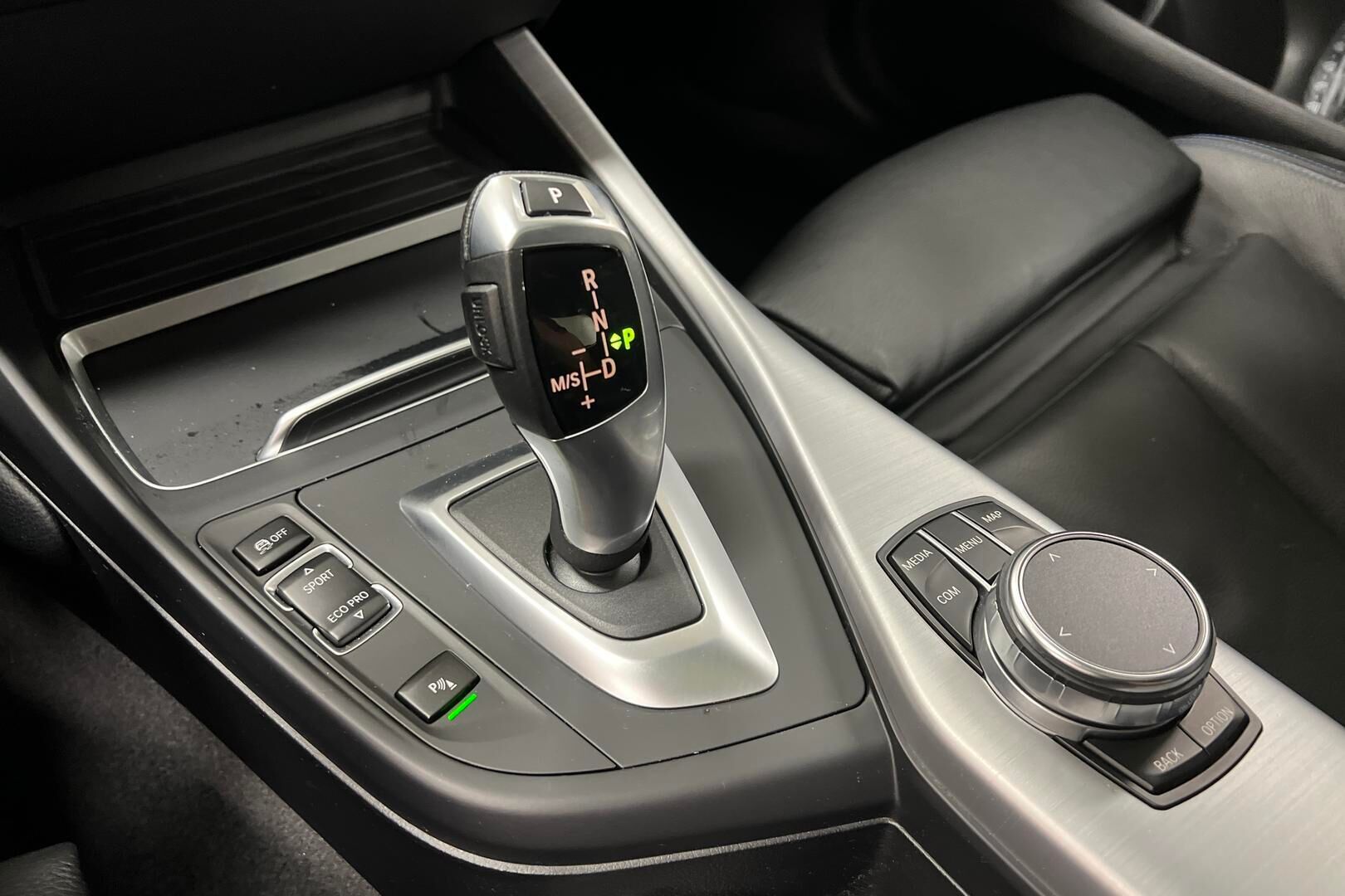 BMW 1-sarja iso kuva 17