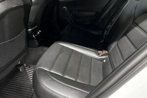 Kia Stinger esikatselu 7
