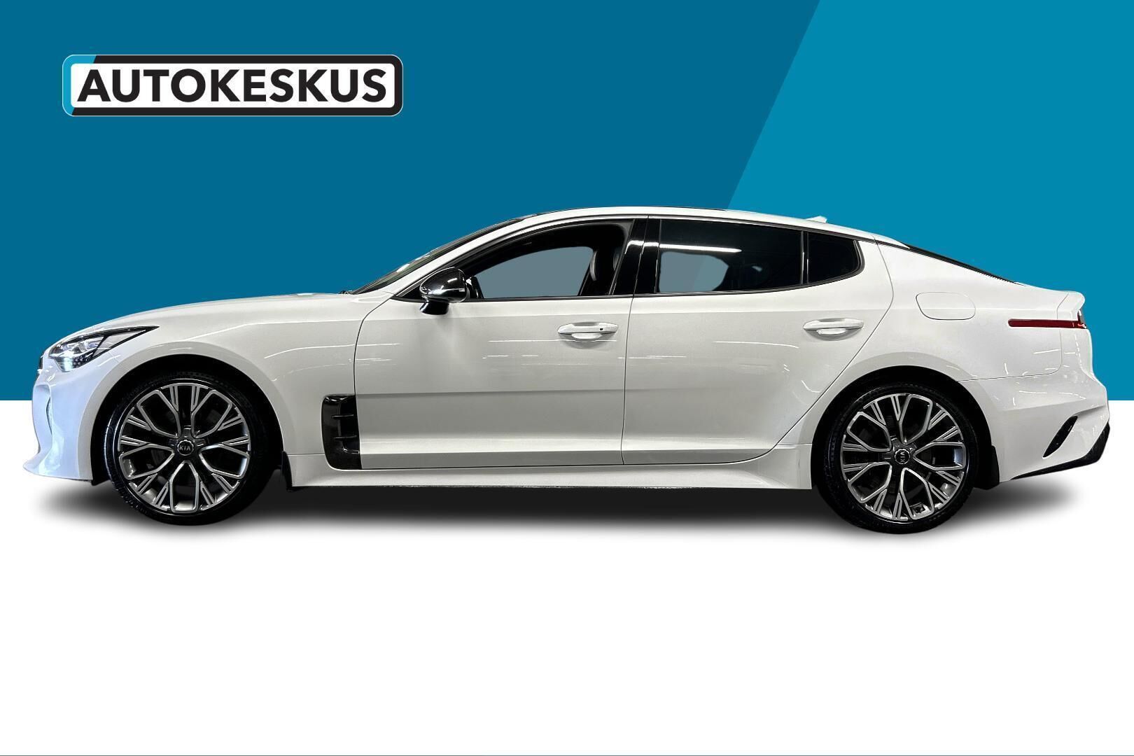Kia Stinger iso kuva 6