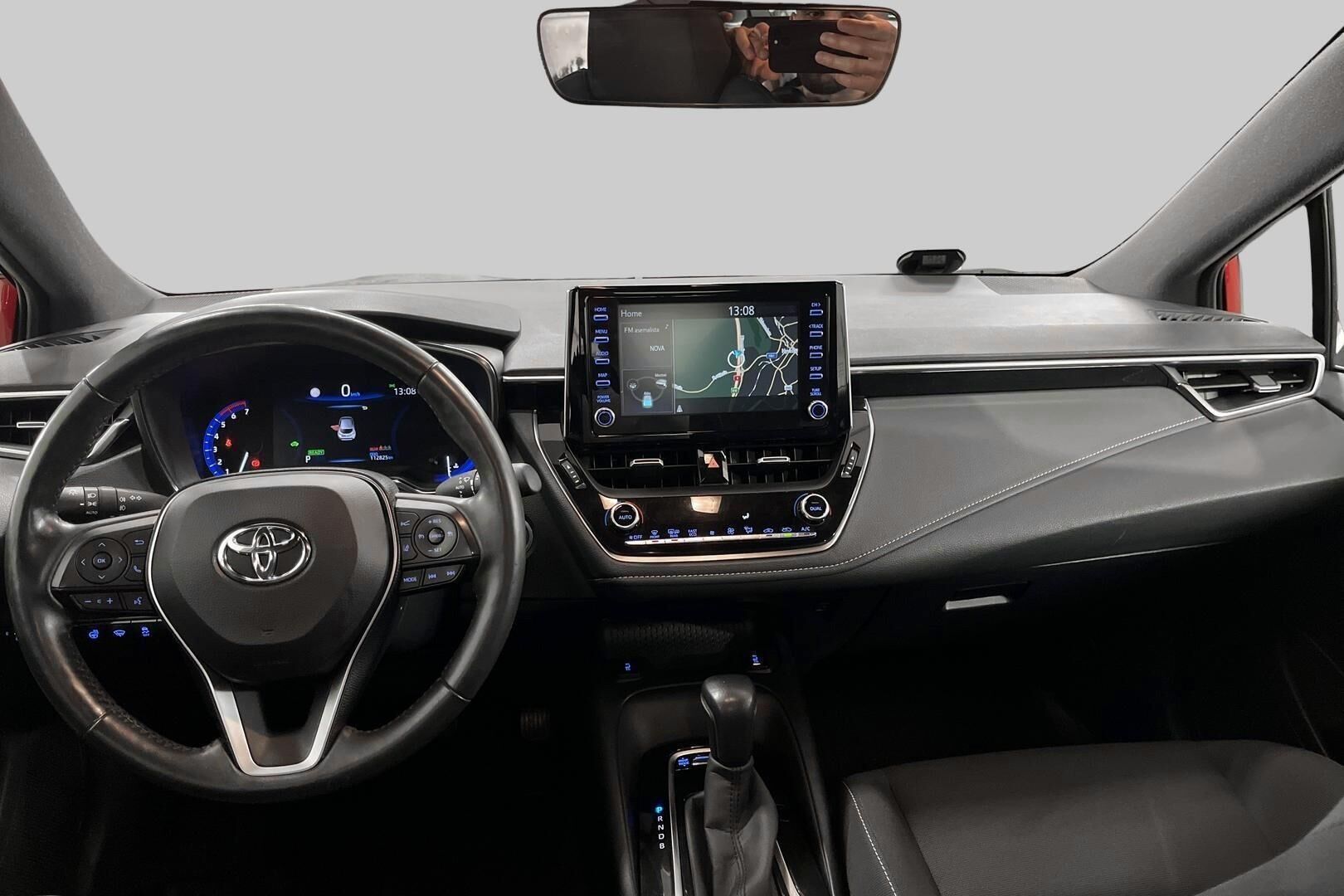 Toyota Corolla iso kuva 10