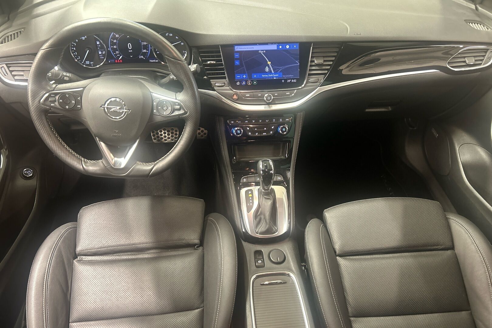 Opel Astra iso kuva 25
