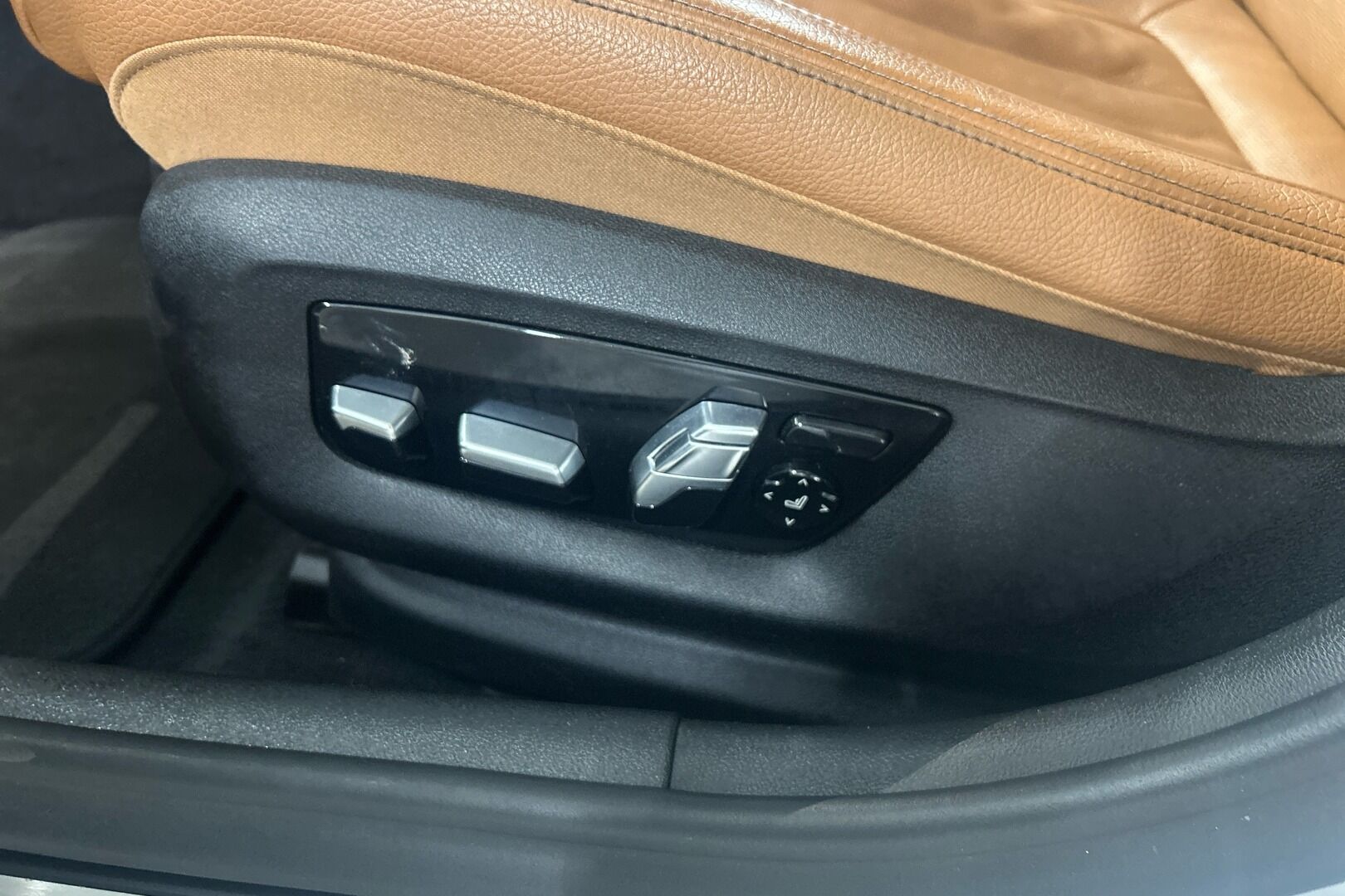 BMW 5-sarja iso kuva 26