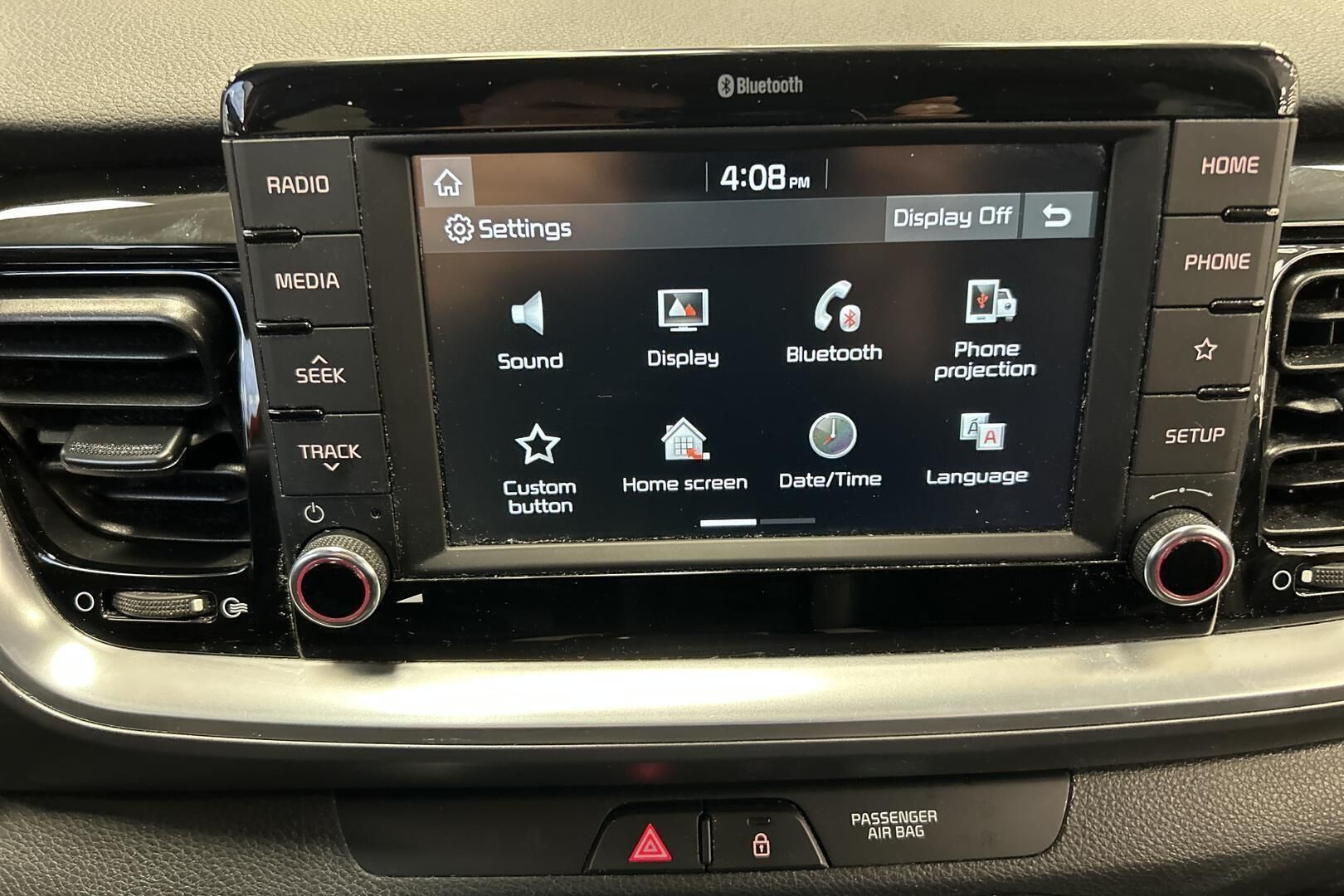 Kia Stonic iso kuva 15