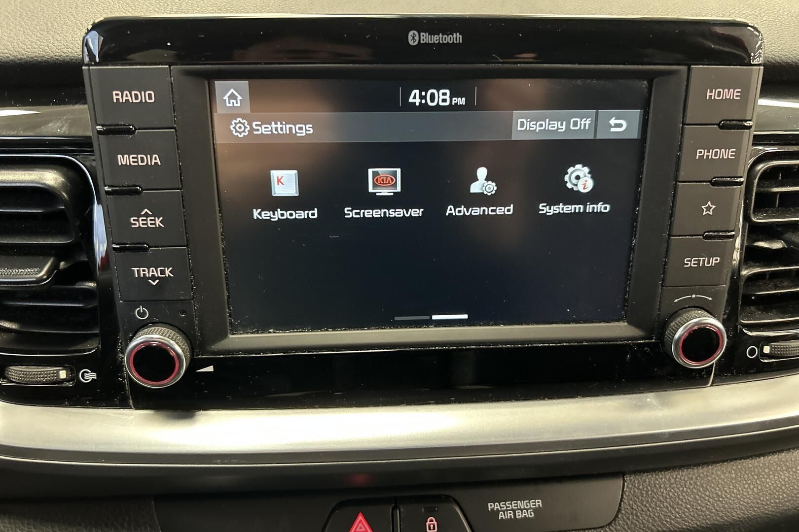 Kia Stonic iso kuva 16