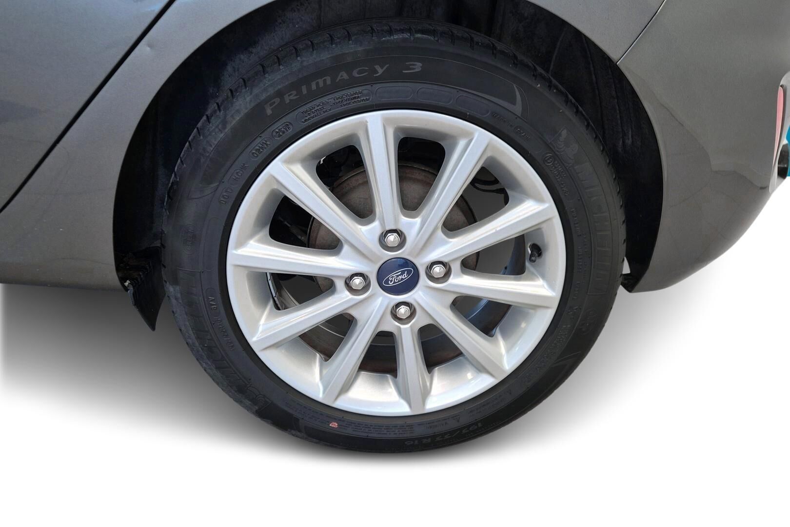 Ford Fiesta iso kuva 12