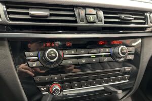 BMW X5 esikatselu 19