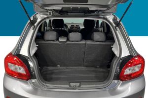 Mitsubishi Space Star esikatselu 12