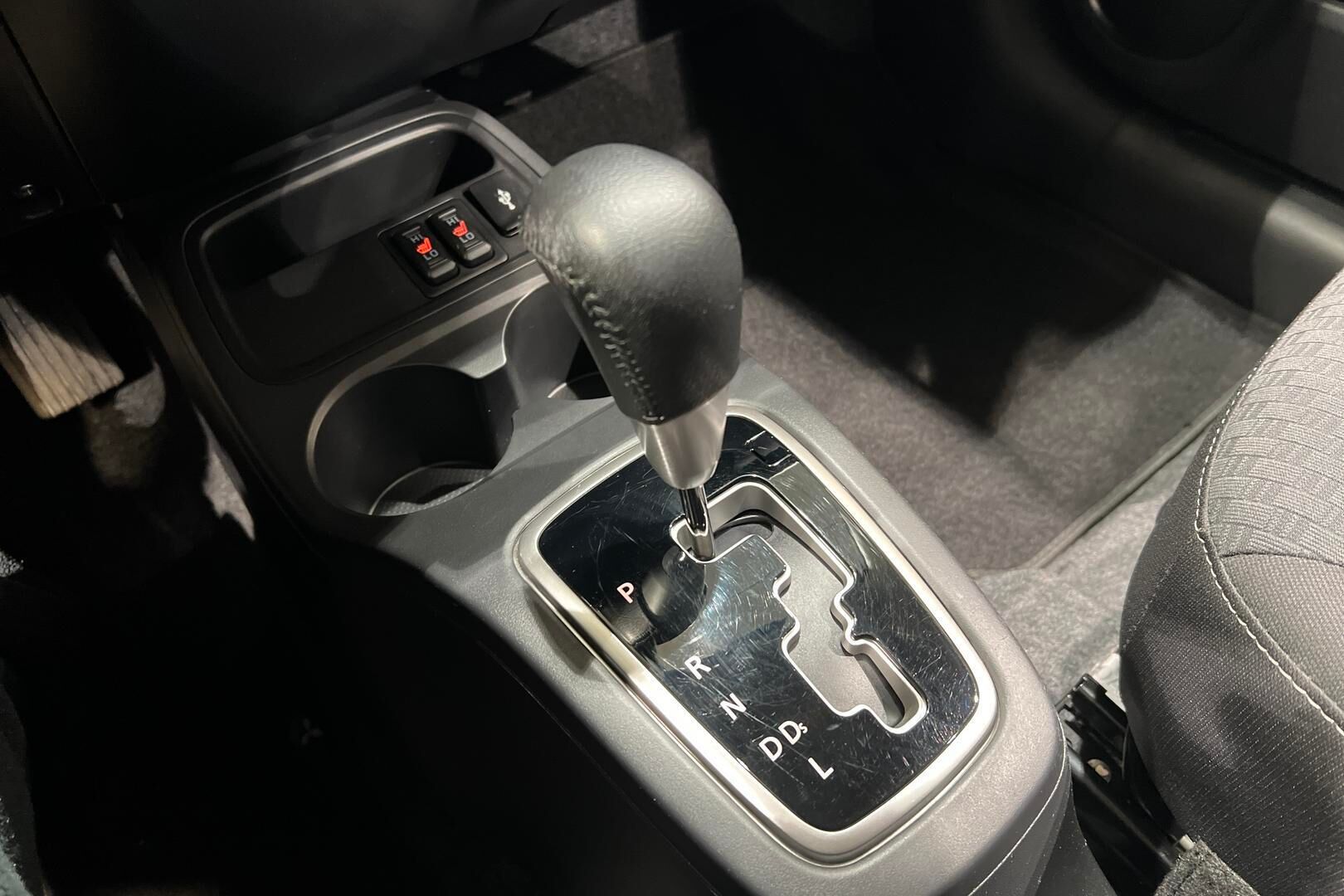Mitsubishi Space Star iso kuva 17
