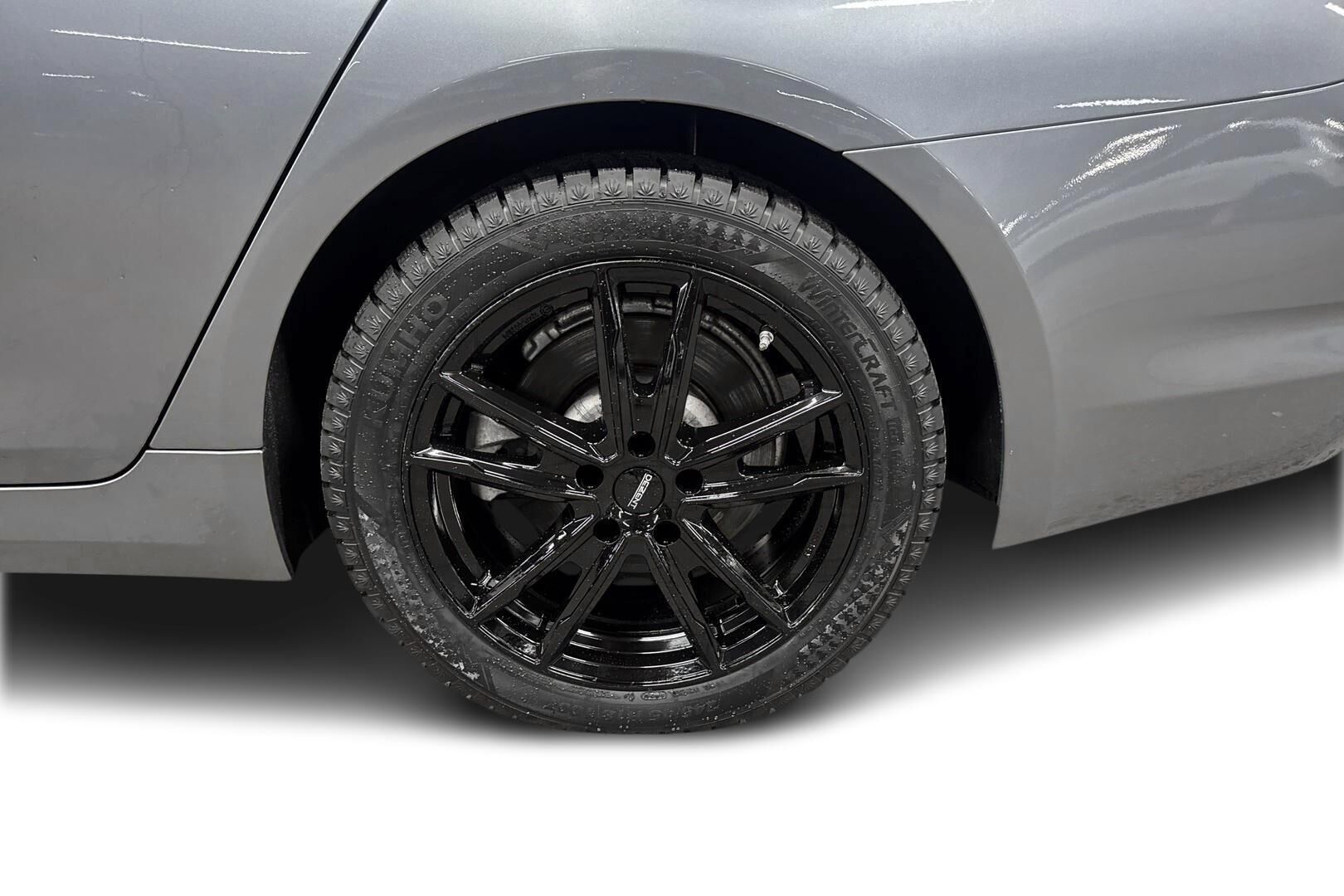 BMW 5-sarja iso kuva 13