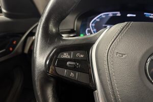 BMW 5-sarja esikatselu 32