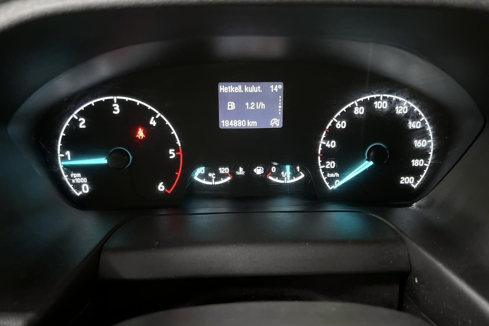 Ford Transit Custom iso kuva 11