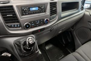 Ford Transit Custom esikatselu 23
