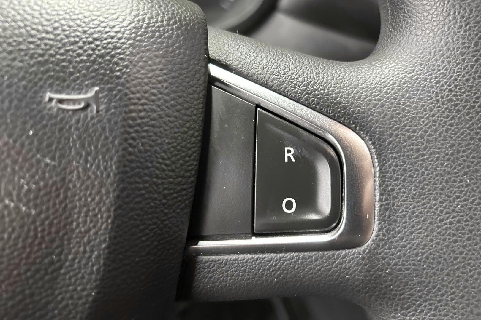 Renault Master iso kuva 14