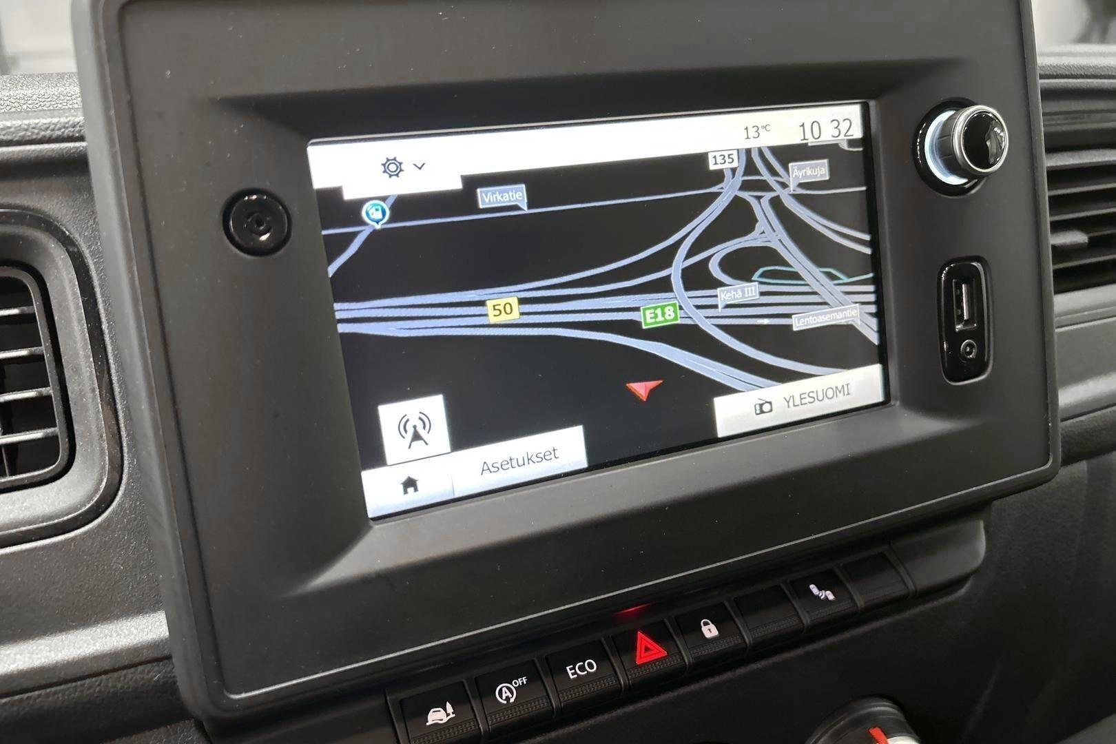 Renault Master iso kuva 17