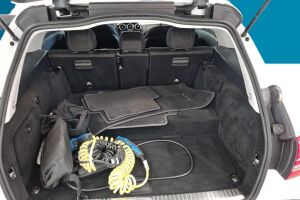 MERCEDES-BENZ C esikatselu 11