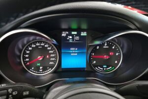 MERCEDES-BENZ C esikatselu 13