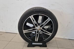 MERCEDES-BENZ C esikatselu 24