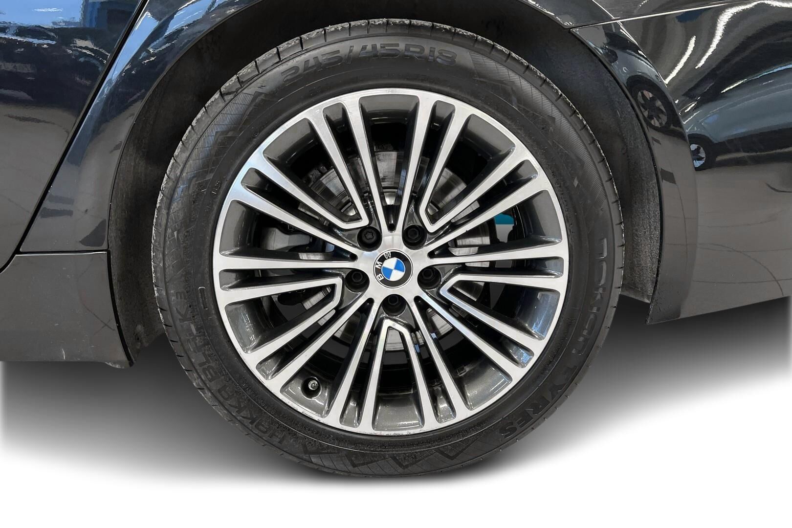 BMW 5-sarja iso kuva 13