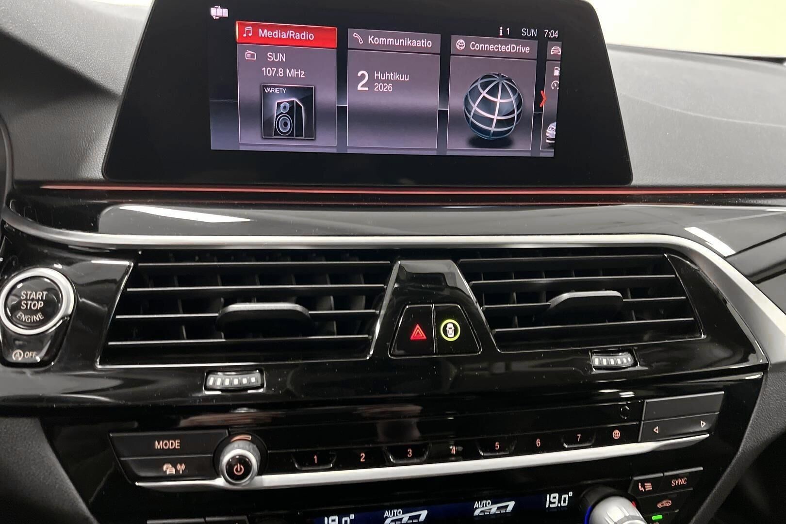 BMW 5-sarja iso kuva 15